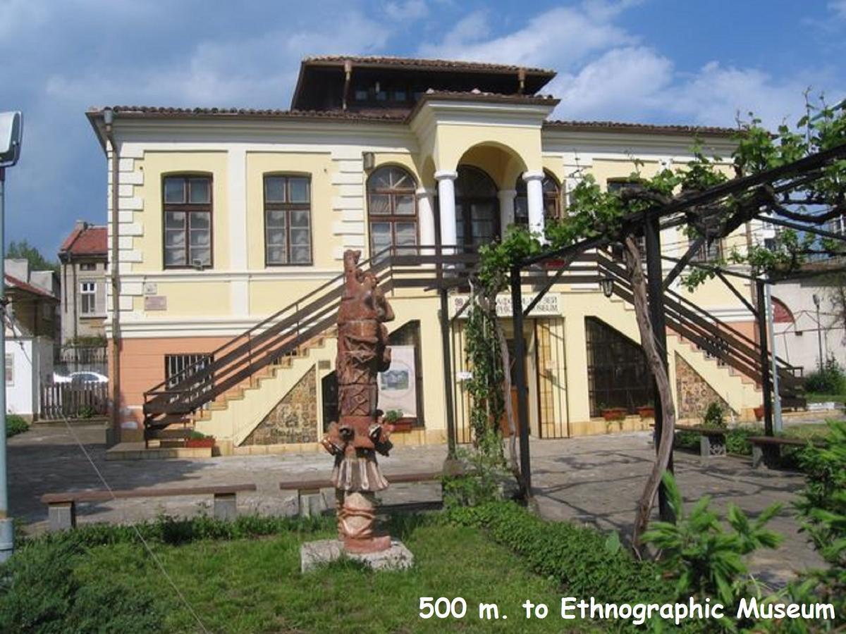 4U Apartment - Gurko Бургас Экстерьер фото