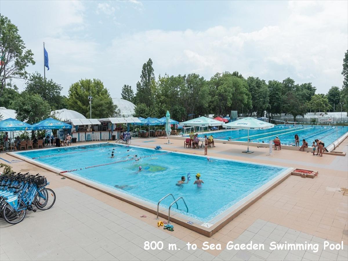 4U Apartment - Gurko Бургас Экстерьер фото