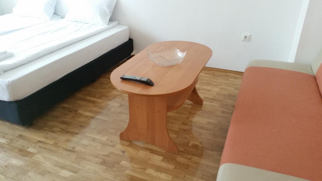 4U Apartment - Gurko Бургас Экстерьер фото